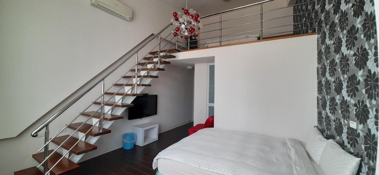 Sky Square Homestay Маджонг Экстерьер фото