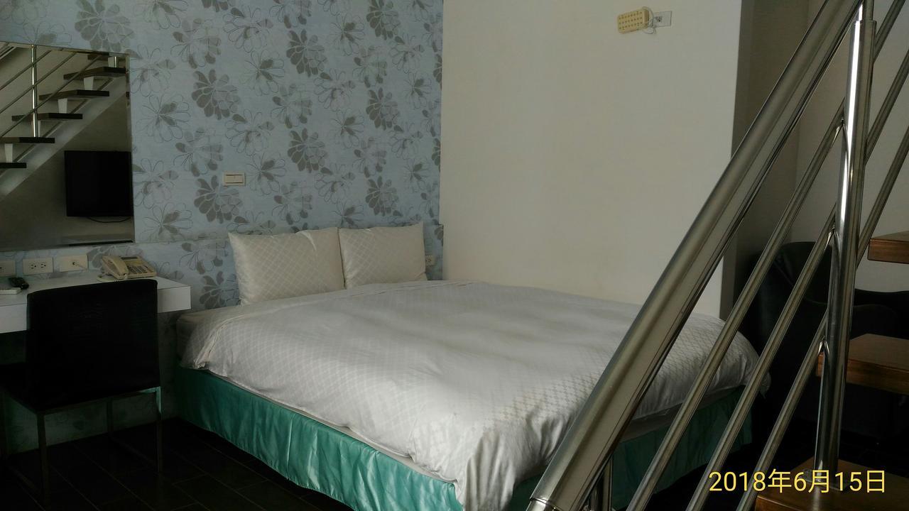 Sky Square Homestay Маджонг Экстерьер фото